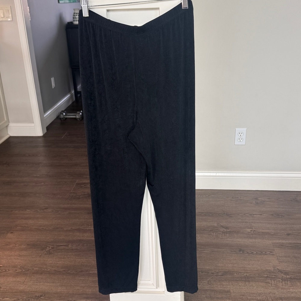Chico's NWOT black travelers pants size 12 short - Picture 6 of 8